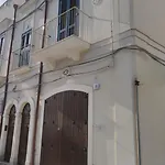 Appartamento Dipinto Sul Mare *
